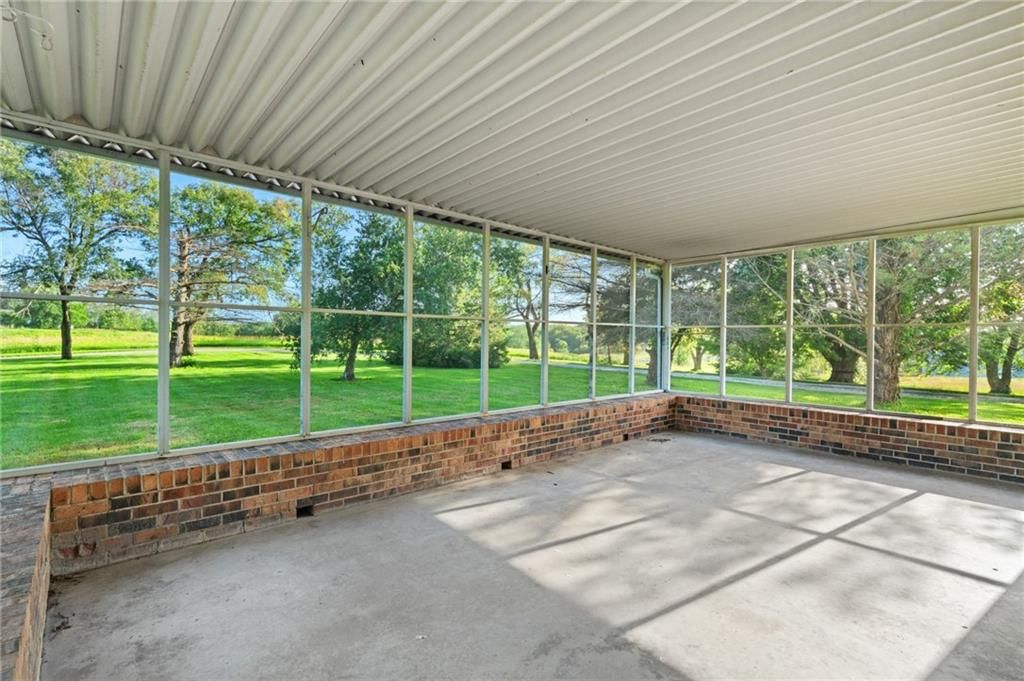 6585 NE Catawba Road — photo 21