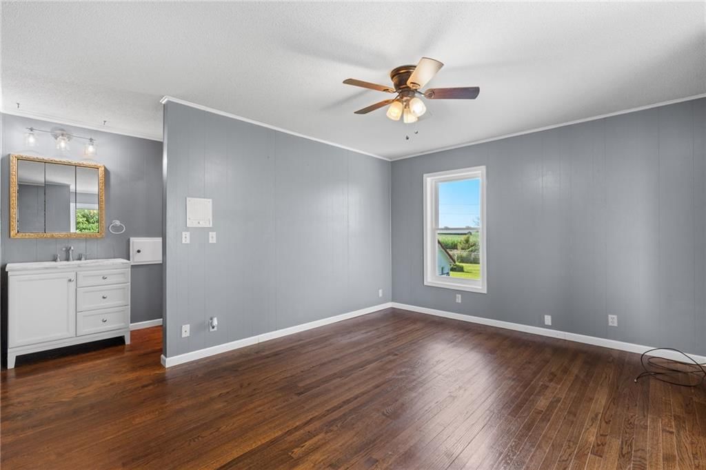 6585 NE Catawba Road — photo 29