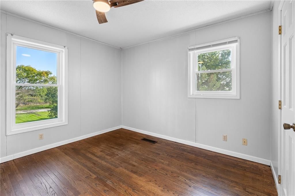 6585 NE Catawba Road — photo 39