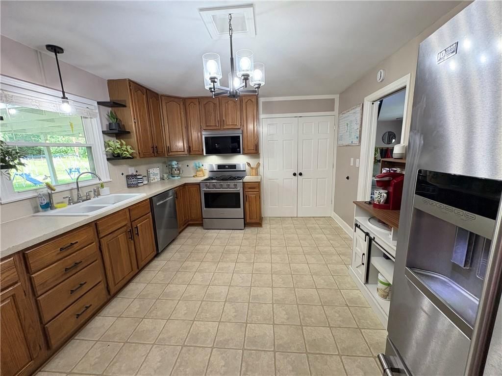 3017 Parkway A Street — photo 15