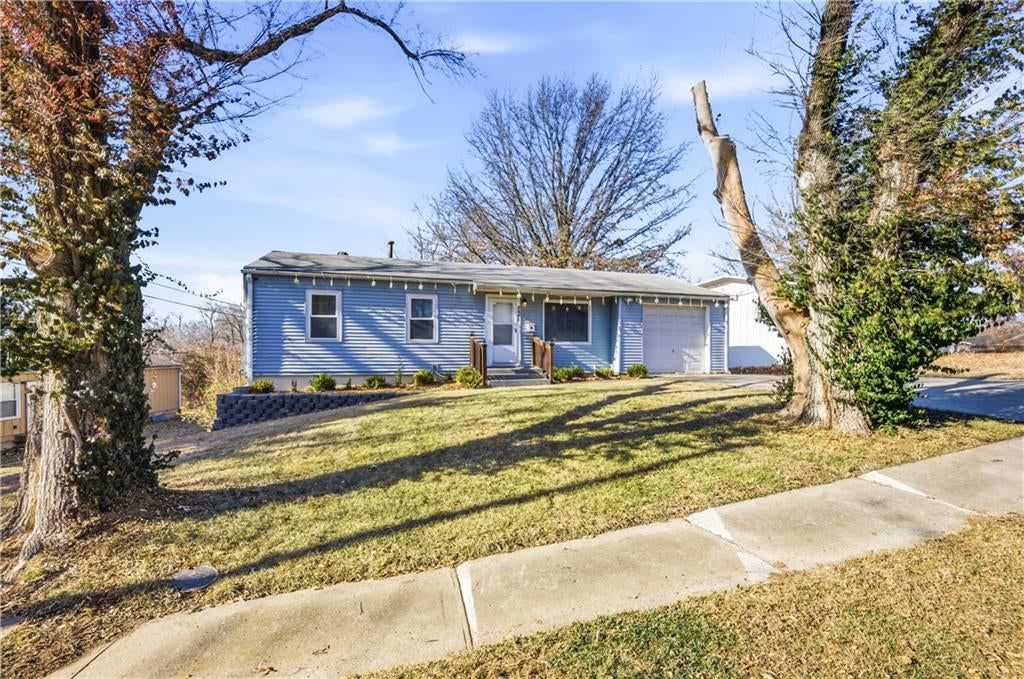 9220 McKinley Street — photo 5