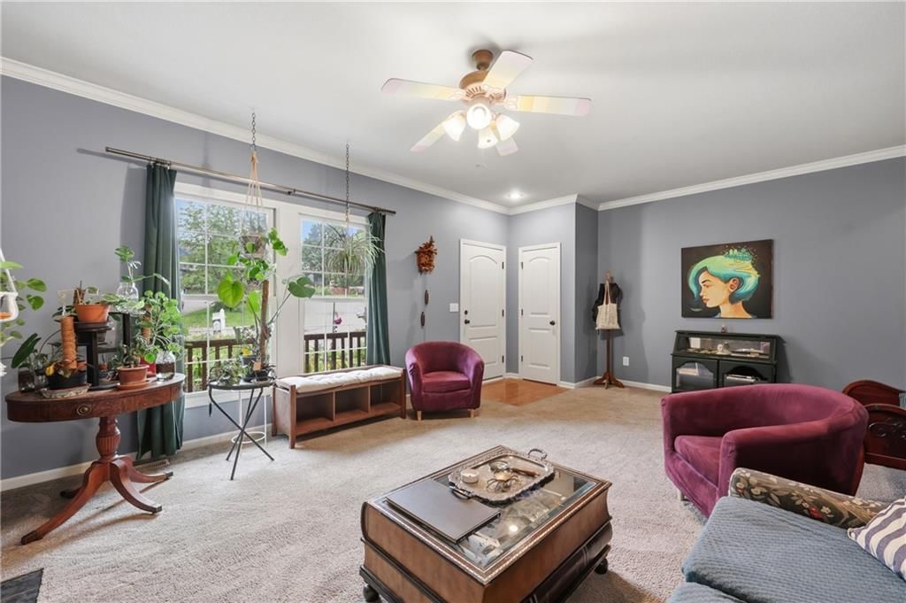 Photo 2 of 38 - 7361 N Congress Avenue, Kansas City, MO 64152