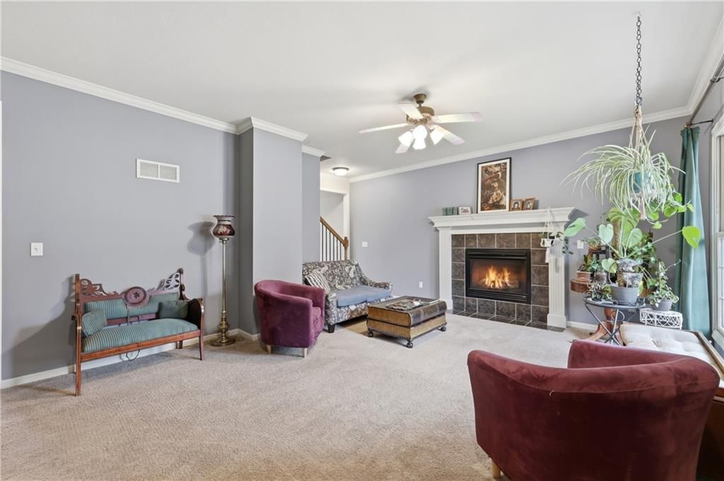 Photo 4 of 38 - 7361 N Congress Avenue, Kansas City, MO 64152