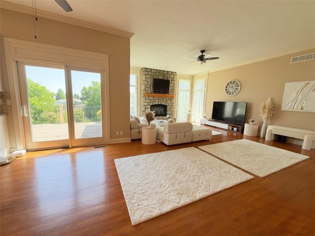 10319 N Saline Avenue — photo 10