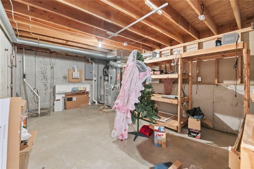 7433 N Smalley Avenue — photo 35