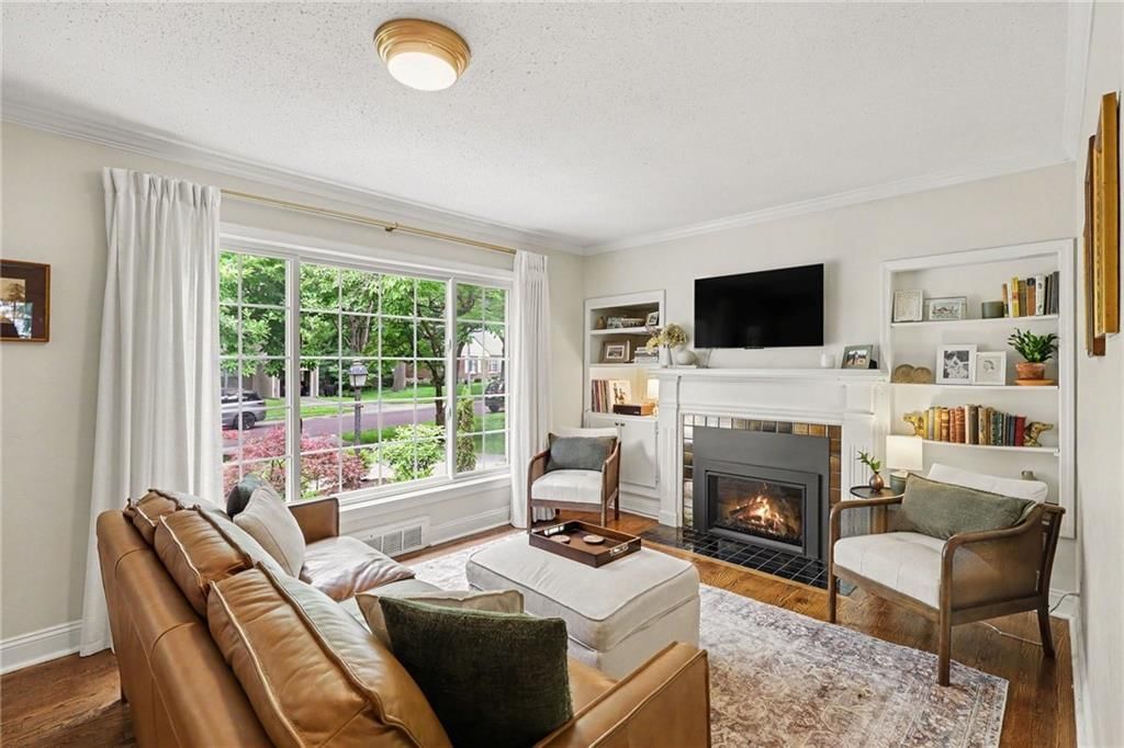 6923 Dearborn Street — photo 4