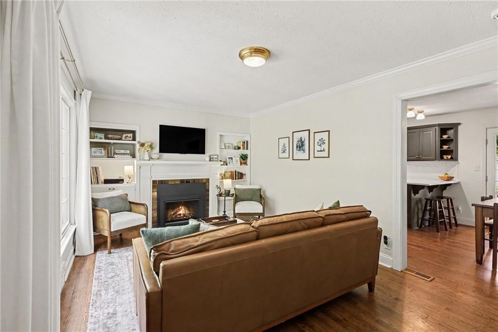 6923 Dearborn Street — photo 6