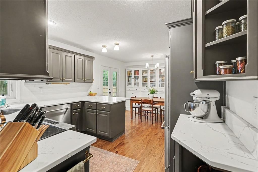 6923 Dearborn Street — photo 13