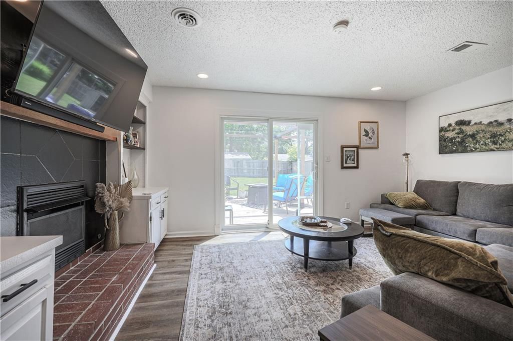 8643 Hadley Street — photo 13