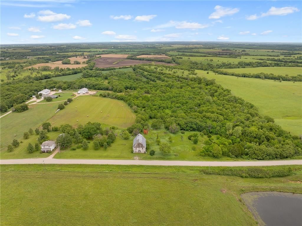 7556 E Hwy 56 Highway — photo 32