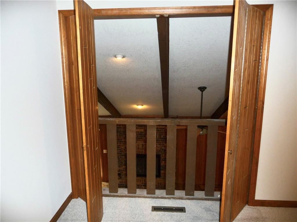 330 SW 200 Road — photo 38