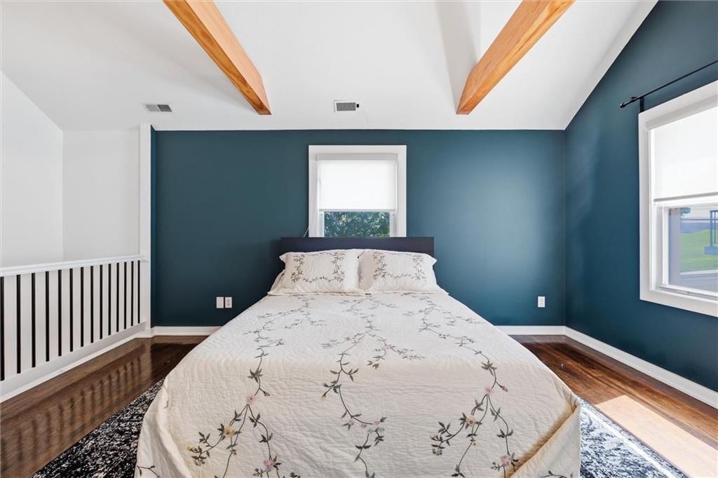 706 W 46th Street — photo 15