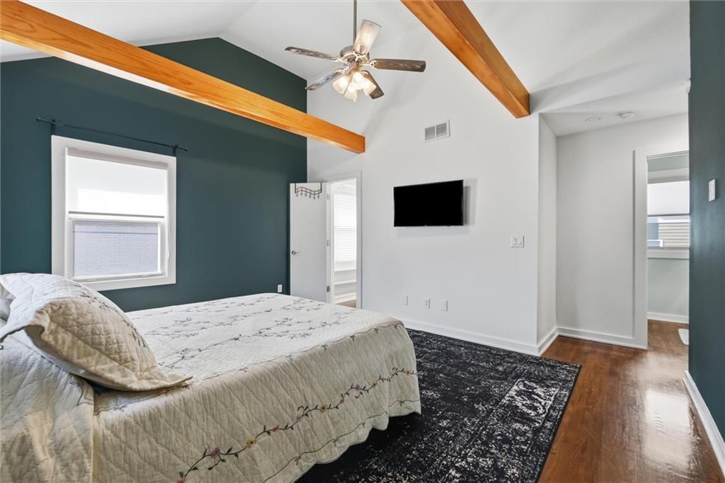 706 W 46th Street — photo 16