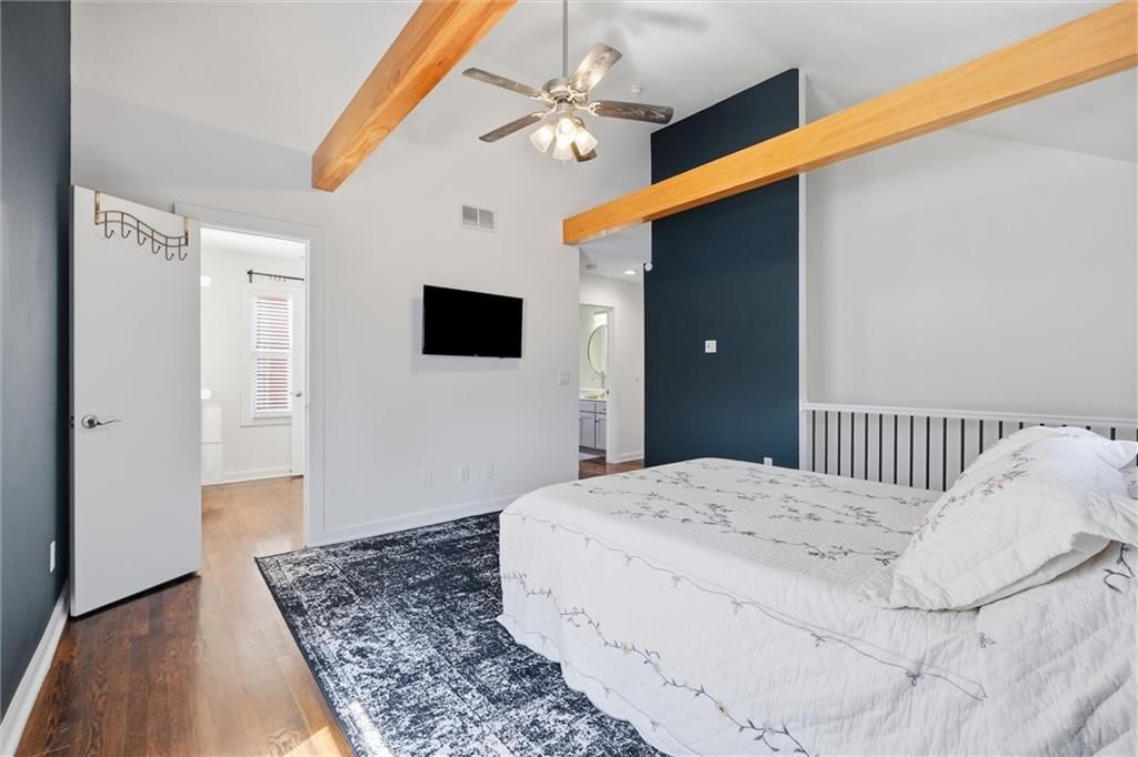 706 W 46th Street — photo 18