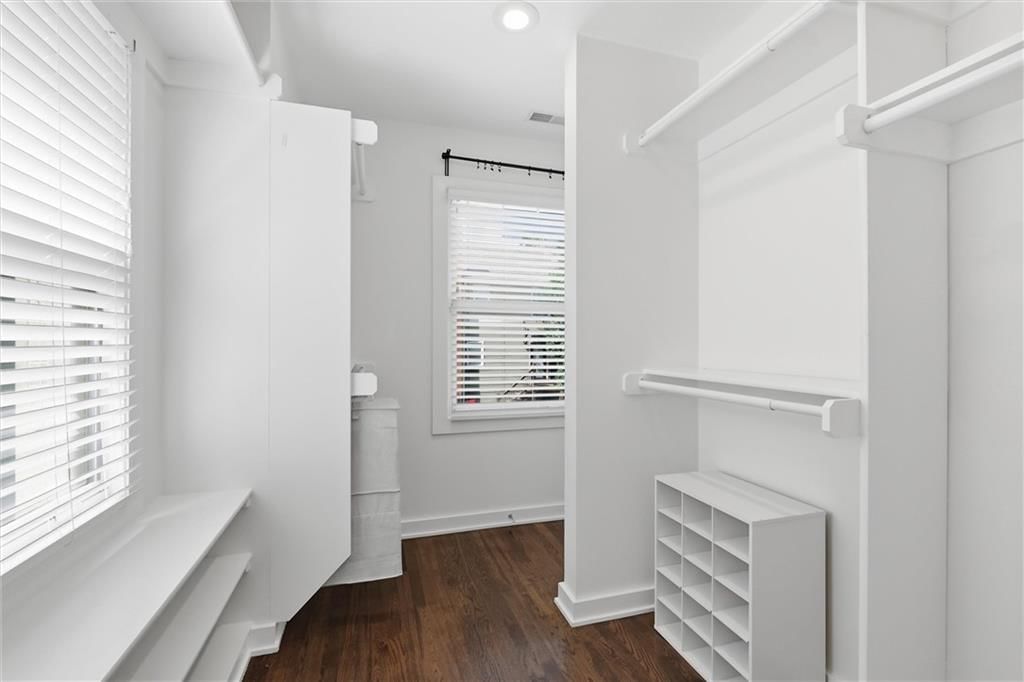 706 W 46th Street — photo 19