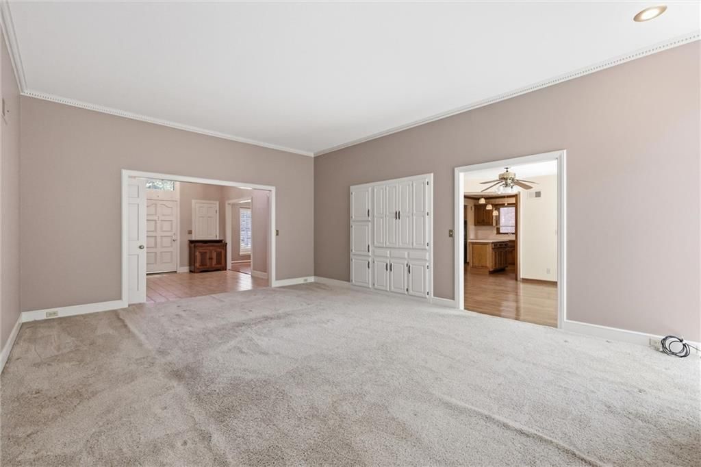 11107 W 122nd Street — photo 11