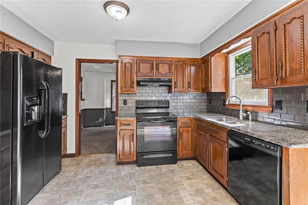 10245 Haskins Street — photo 13