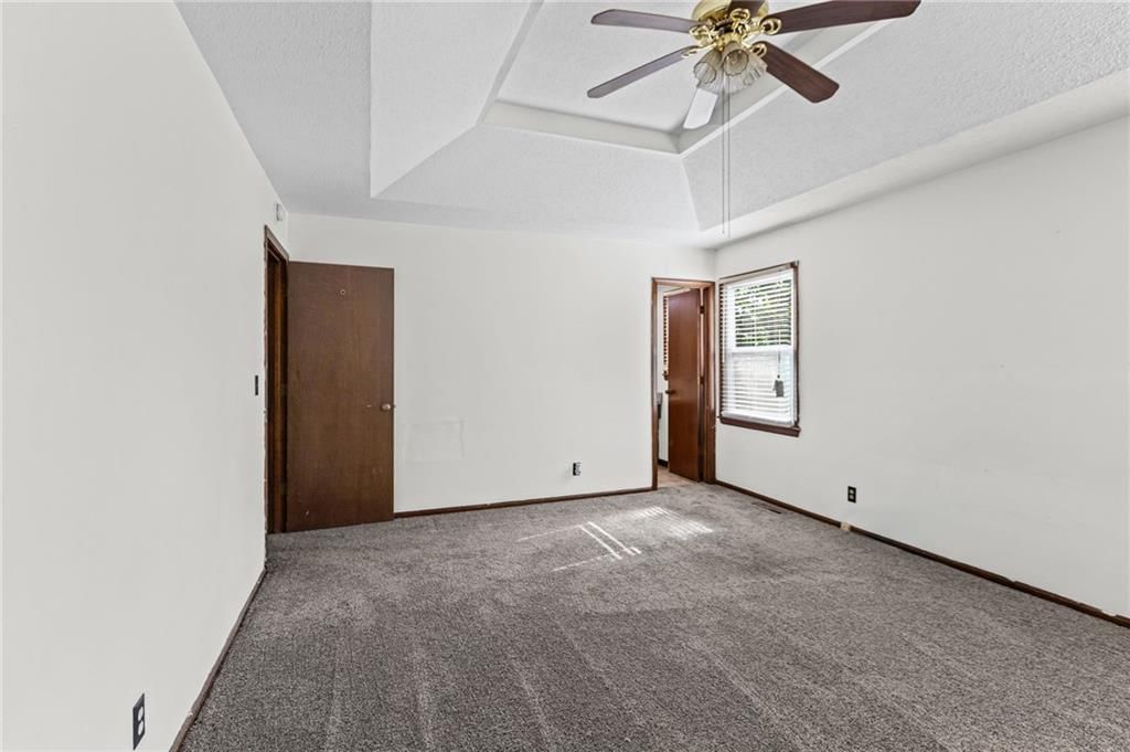 10245 Haskins Street — photo 21