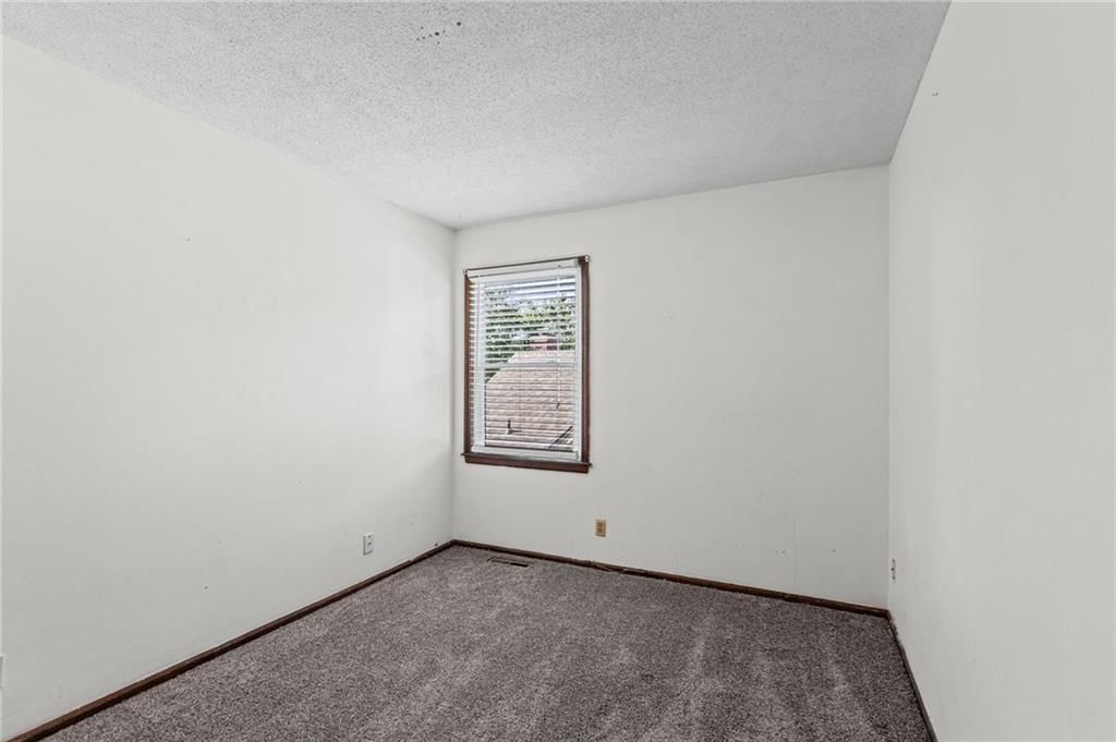 10245 Haskins Street — photo 27