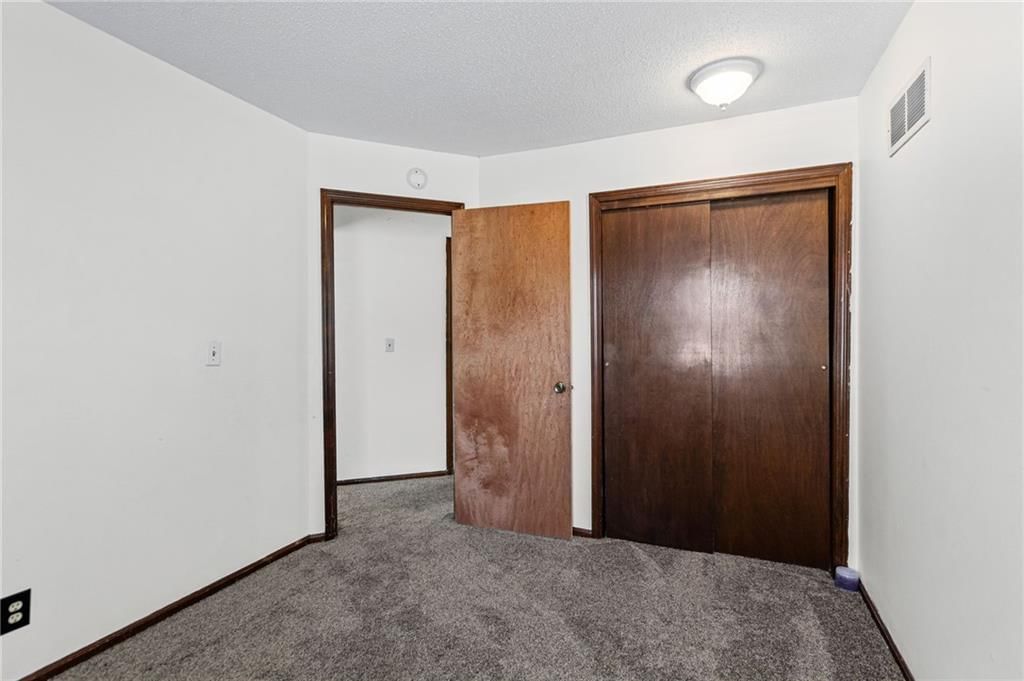 10245 Haskins Street — photo 28