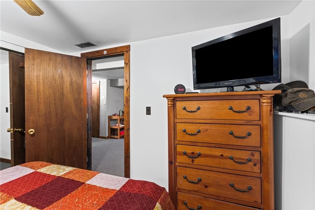 10245 Haskins Street — photo 38
