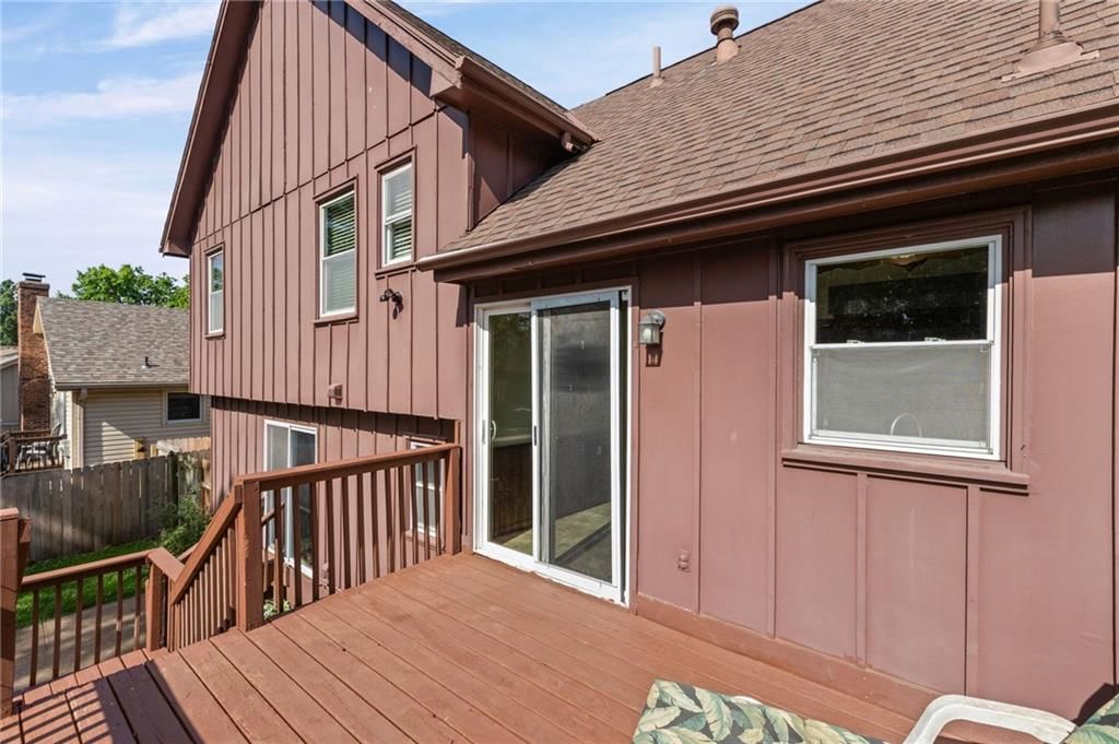 10245 Haskins Street — photo 43
