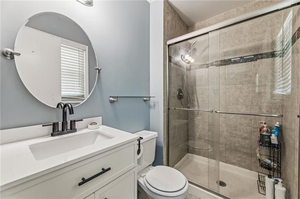 8008 N Garfield Avenue — photo 25