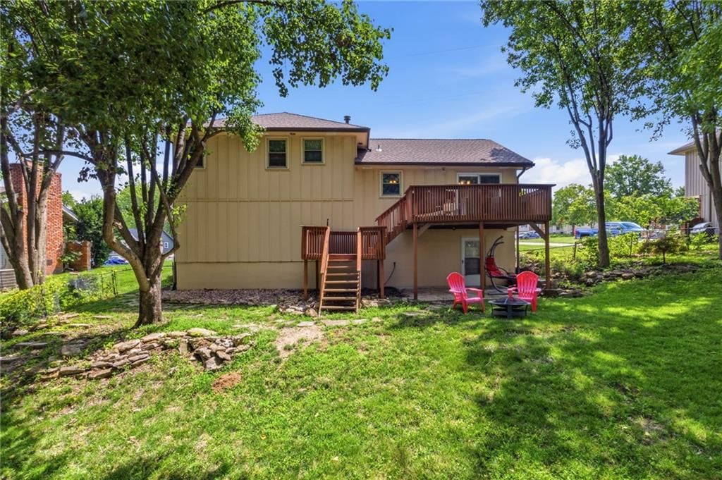8008 N Garfield Avenue — photo 36