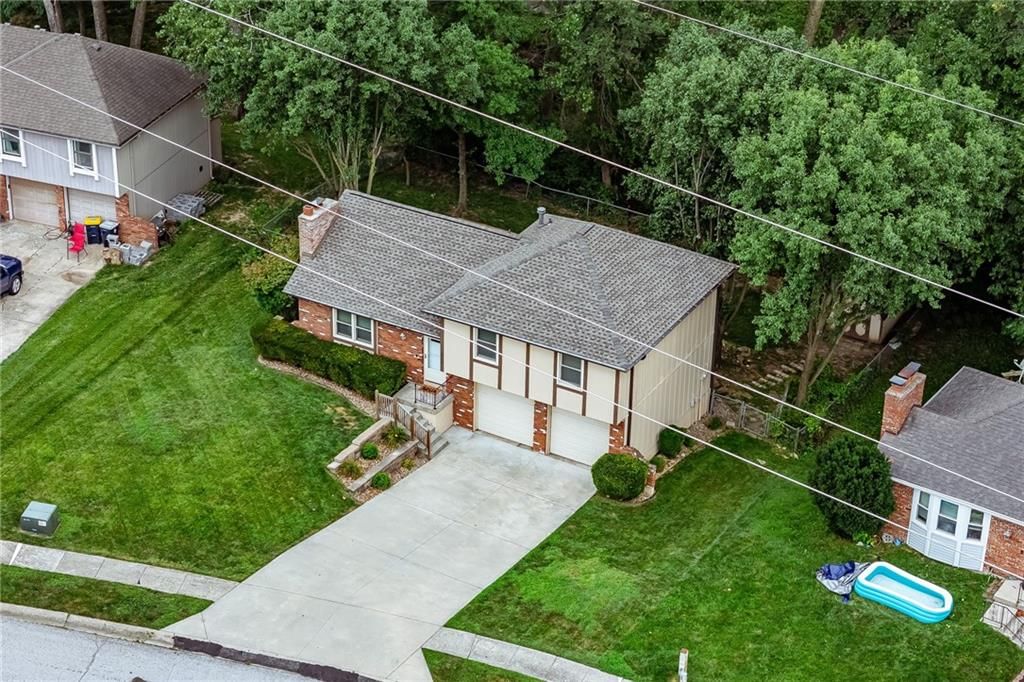 8008 N Garfield Avenue — photo 40