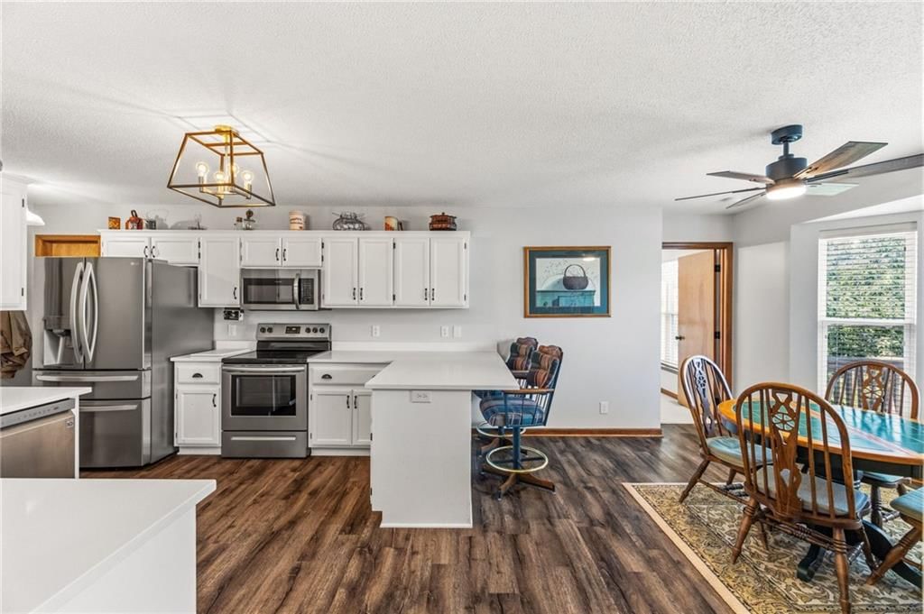 18616 Primrose Street — photo 10