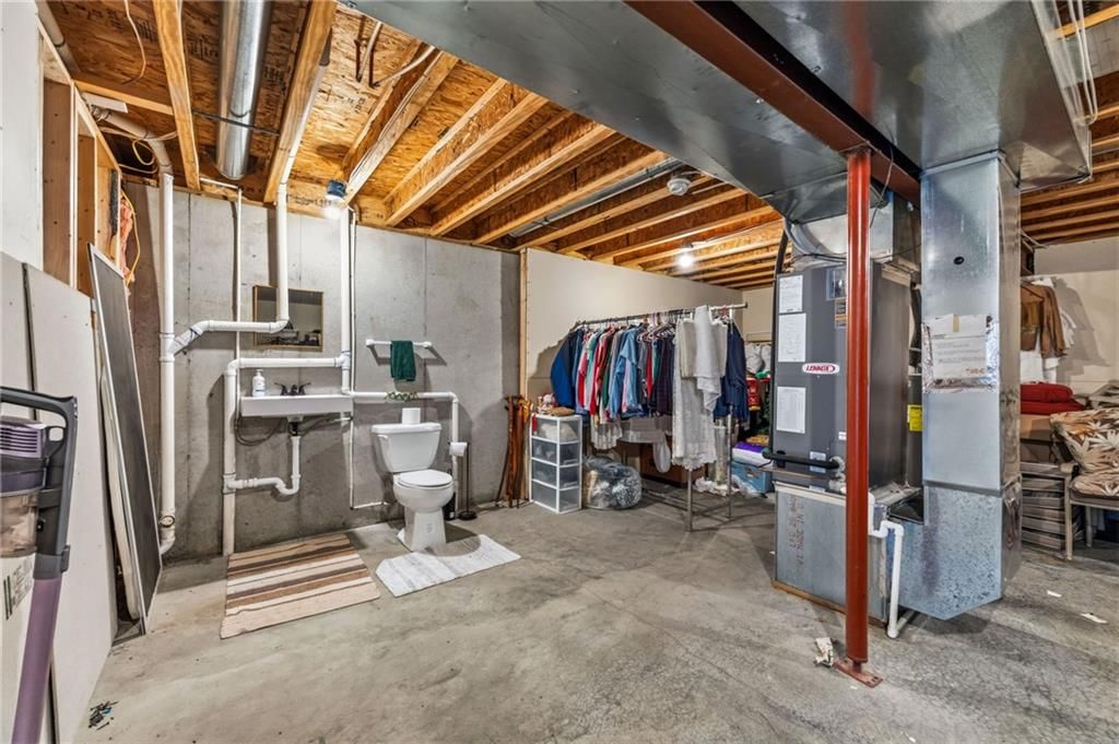 18616 Primrose Street — photo 27