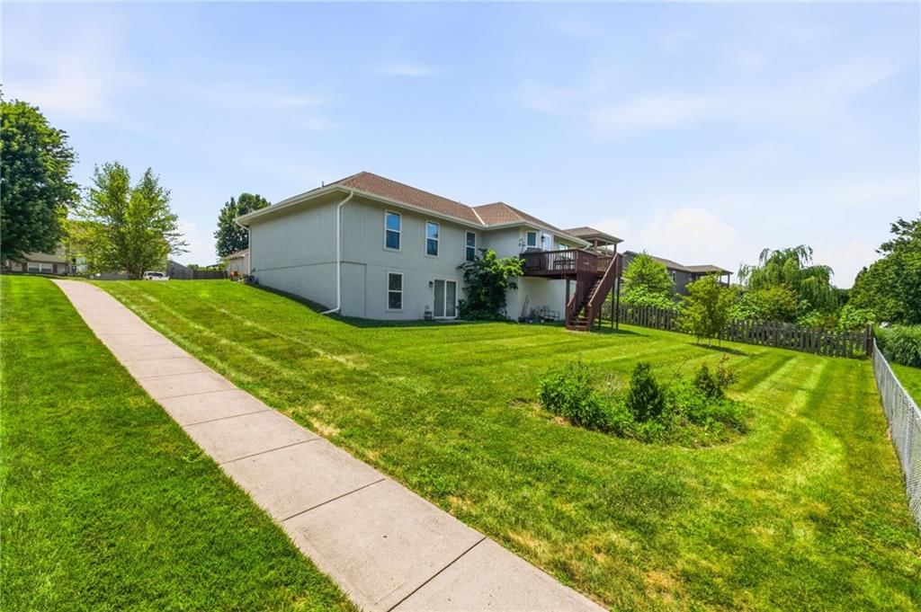 18616 Primrose Street — photo 30