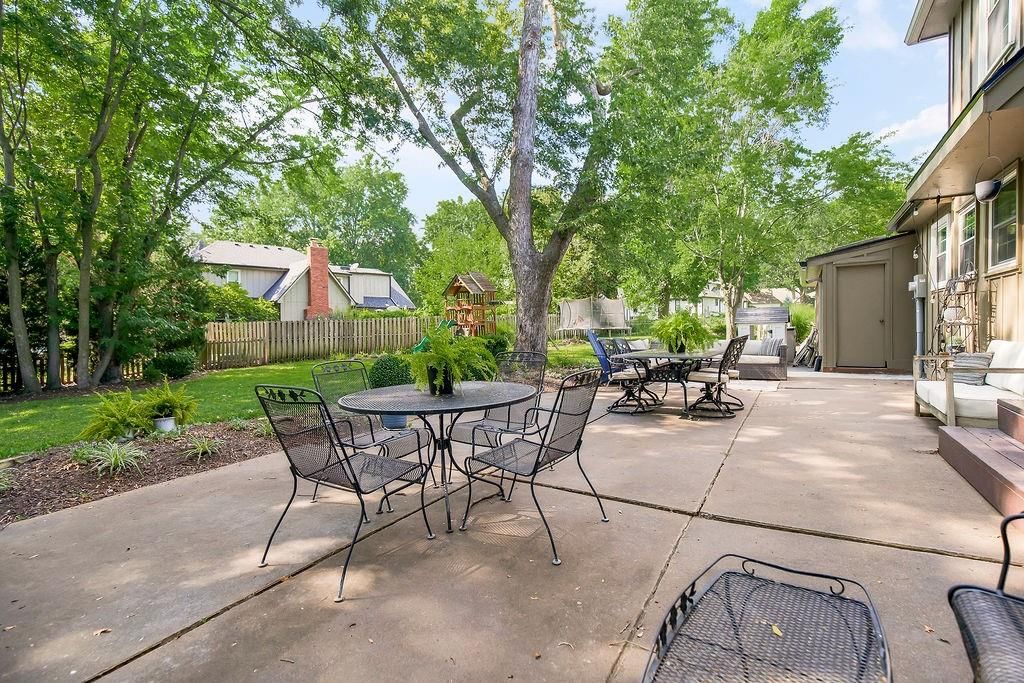 500 Avila Circle — photo 32