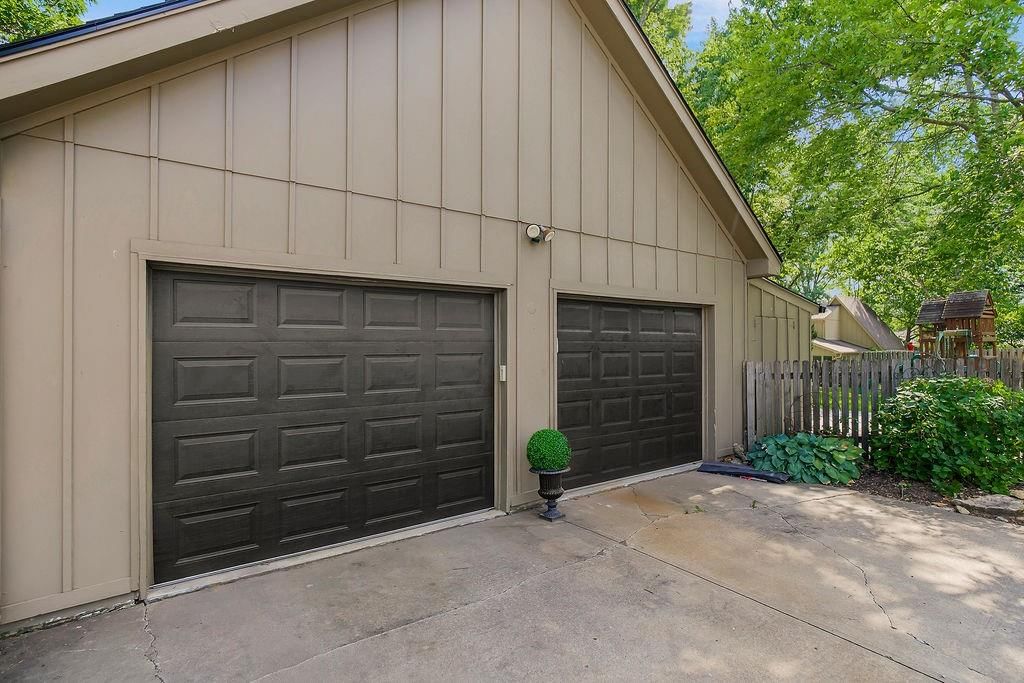 500 Avila Circle — photo 37