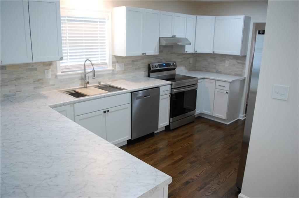 811 S Edgemere Drive — photo 12