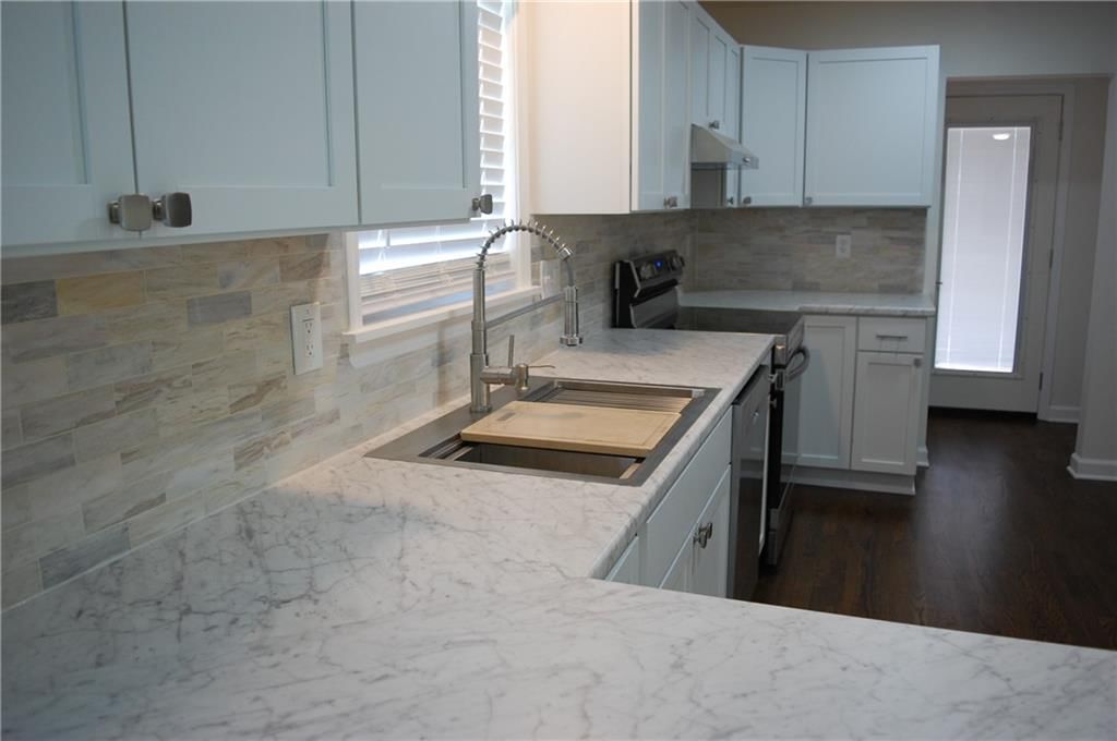 811 S Edgemere Drive — photo 13
