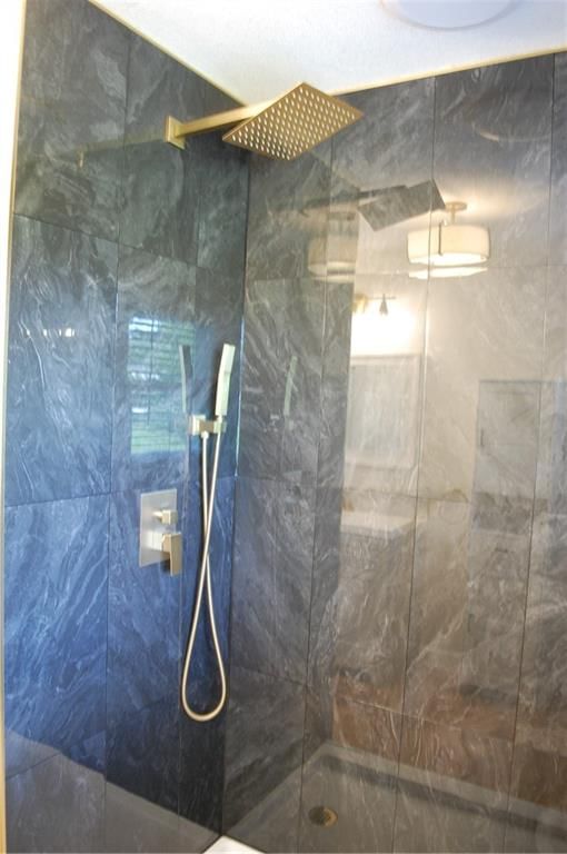 811 S Edgemere Drive — photo 19