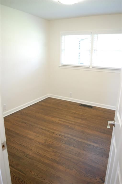 811 S Edgemere Drive — photo 23
