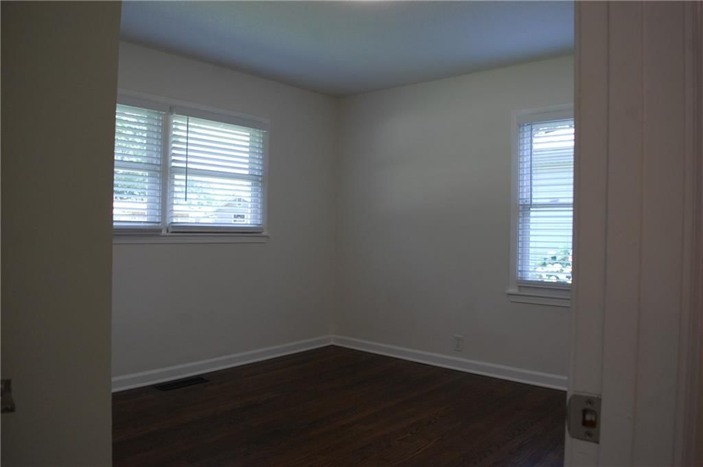 811 S Edgemere Drive — photo 25