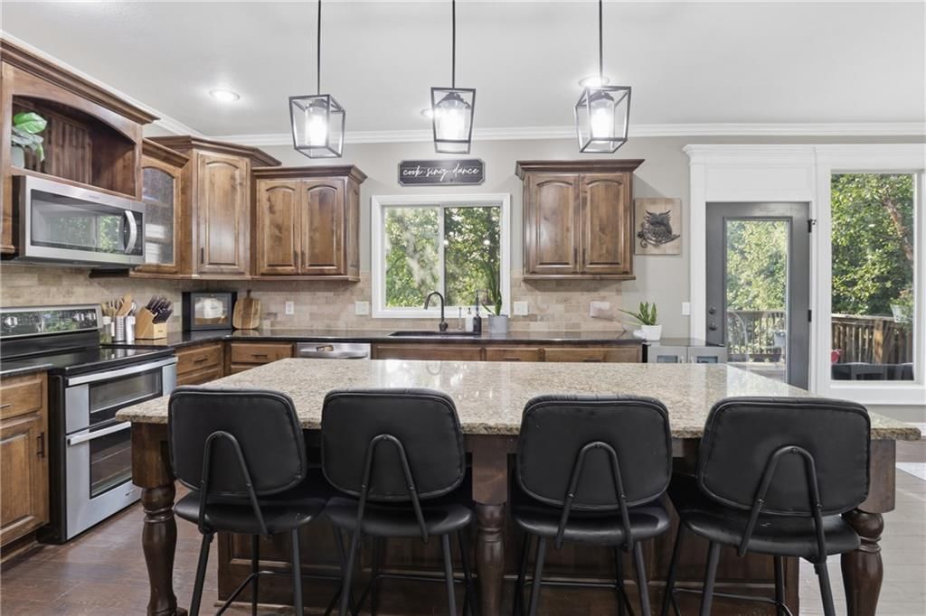 1502 Cross Creek Drive — photo 11