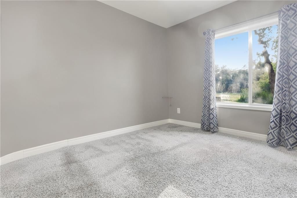 1502 Cross Creek Drive — photo 62