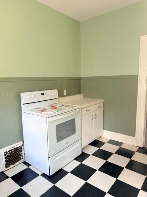 704 W 2nd Street — photo 5