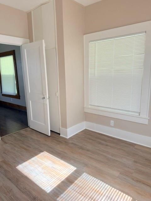 704 W 2nd Street — photo 16