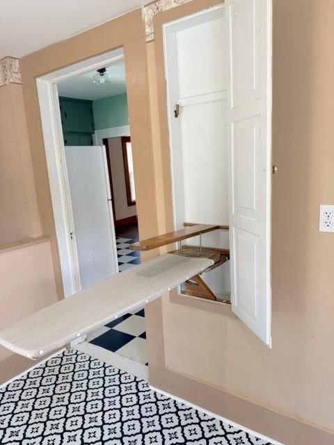 704 W 2nd Street — photo 18