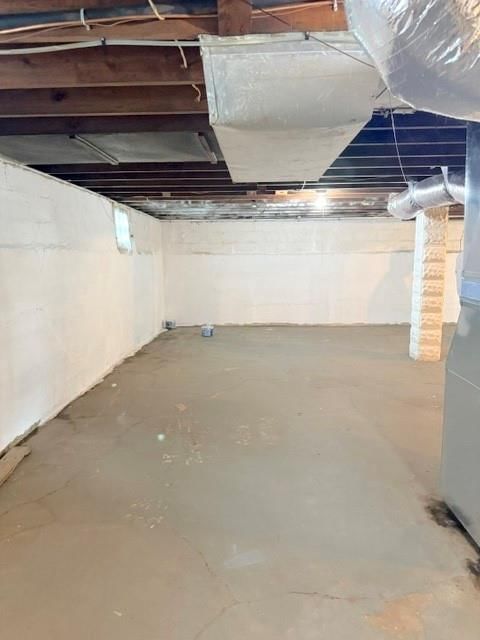 704 W 2nd Street — photo 22