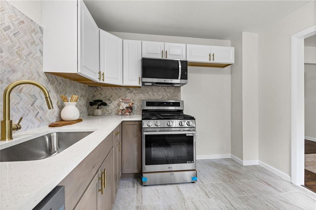 3005 N 82nd Terrace — photo 9