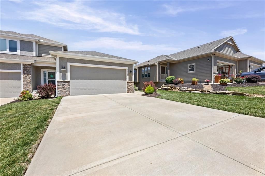 31726 W 83rd Court — photo 3