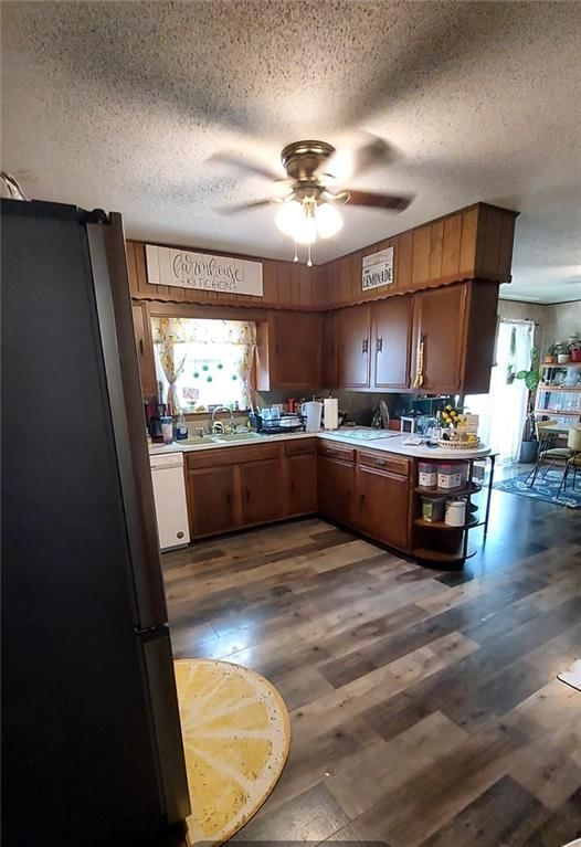 1401 S Prospect Street — photo 23