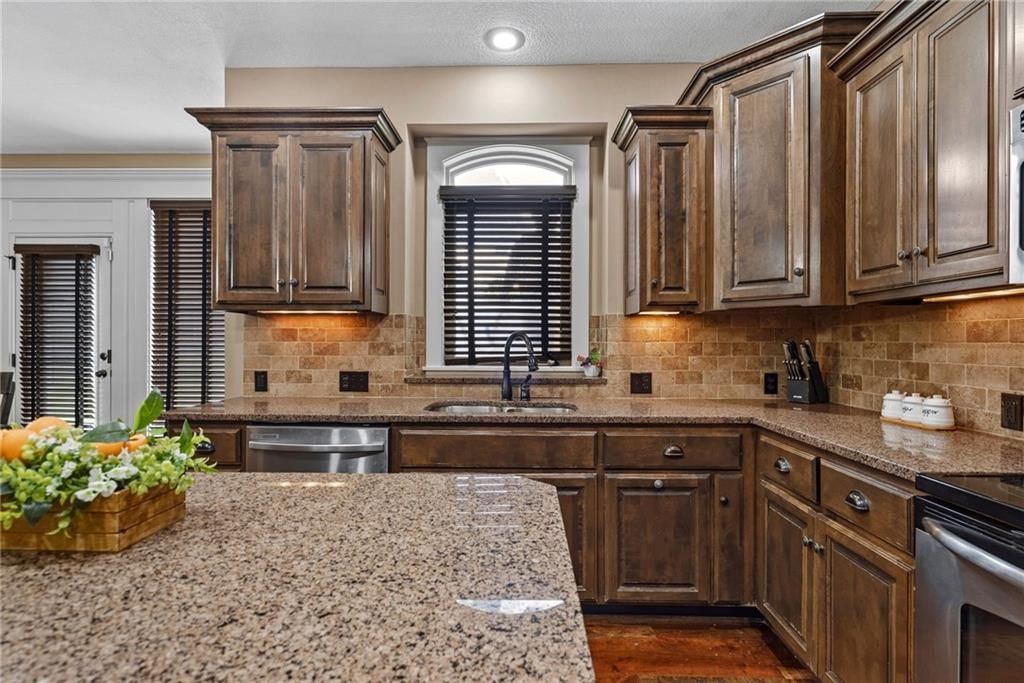 10841 S Hastings Street — photo 13