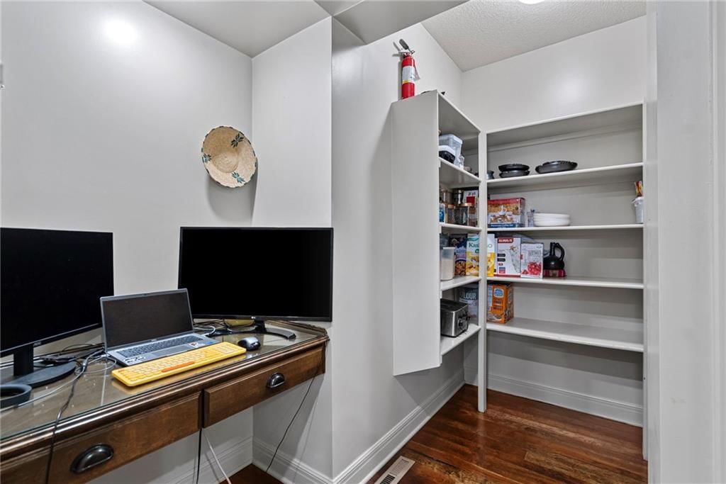 10841 S Hastings Street — photo 25